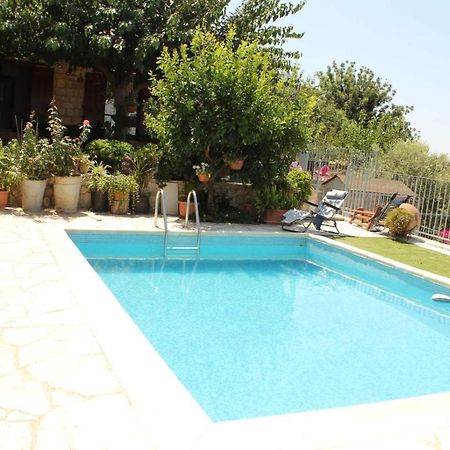 Georgia'S House Bed & Breakfast Fyti Dış mekan fotoğraf
