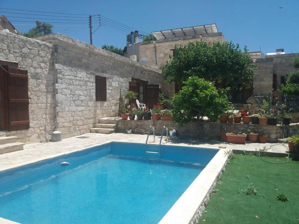 Georgia'S House Bed & Breakfast Fyti Dış mekan fotoğraf