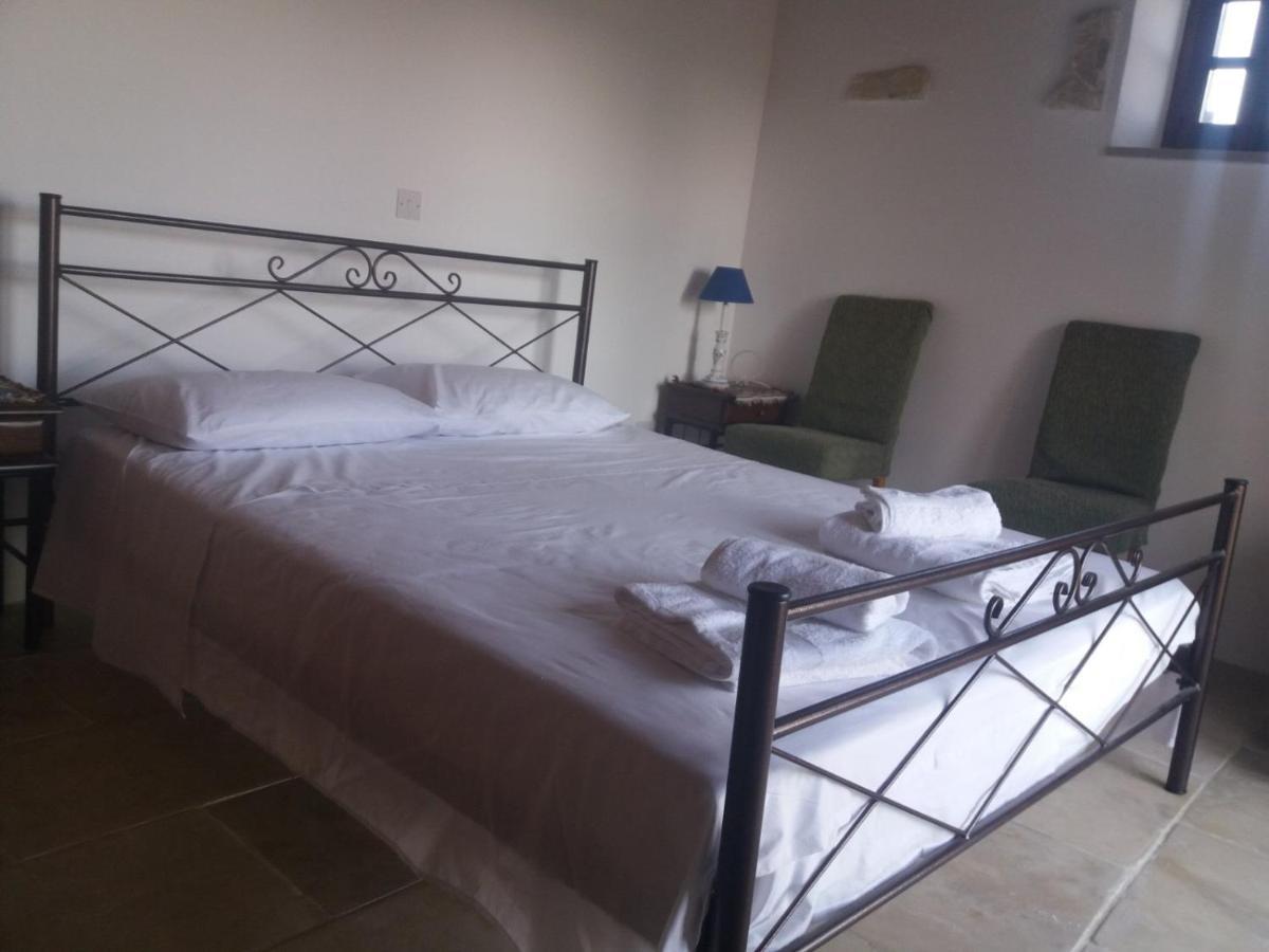 Georgia'S House Bed & Breakfast Fyti Dış mekan fotoğraf