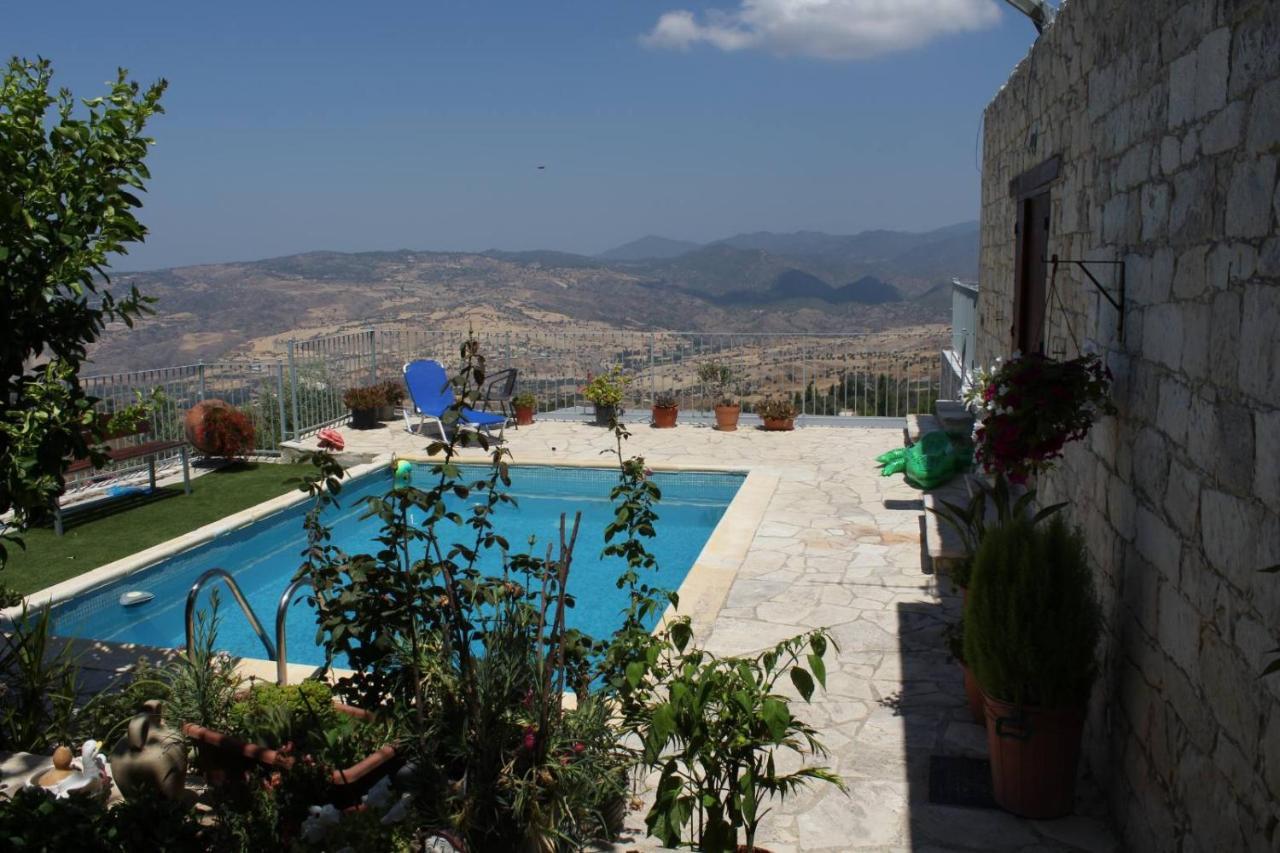Georgia'S House Bed & Breakfast Fyti Dış mekan fotoğraf